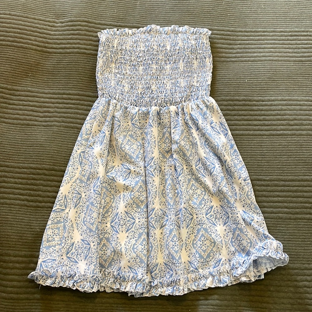 SHEIN blue and white strapless dress, size Small